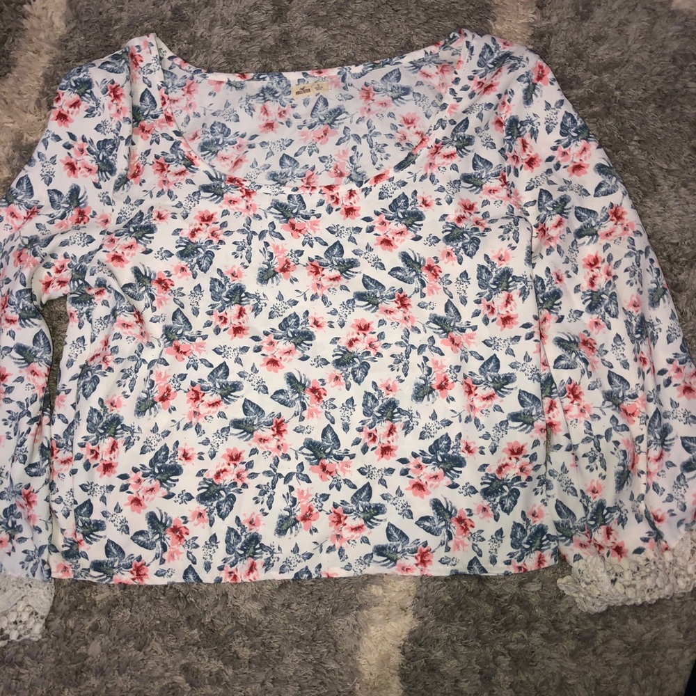 Super cute crop top/sleeve